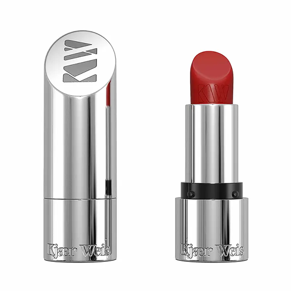 A 3D asset creation of red lipstick in a metallic case, showcasing both open and closed versions for the cosmetics industry.