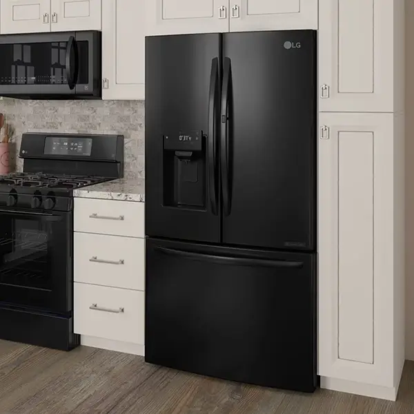 black-fridge-thumbnail